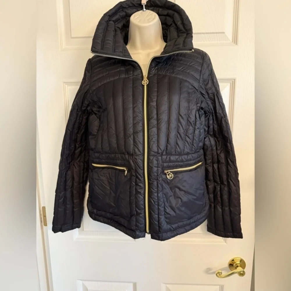 Michael Kors Packable Down Fill Black Puffer Jacket with Gold Accents Size Small